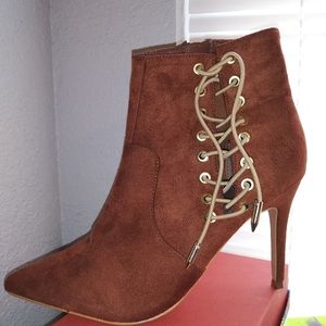 Shoe Republic LA heels